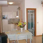 Ca D'oro 4* לידו די ג'סולו