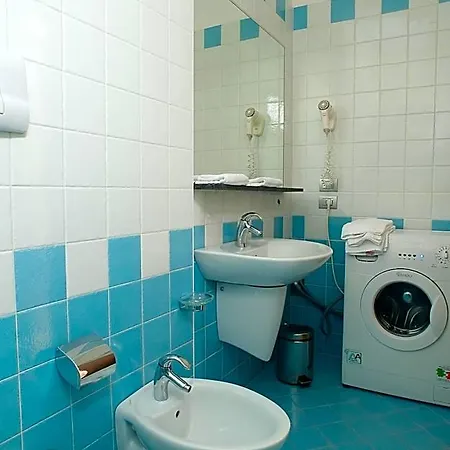 Ca D'oro Aparthotel 4*