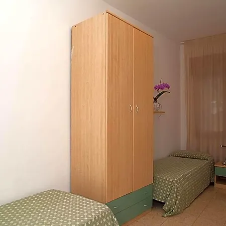 Ca D'oro Aparthotel 4*