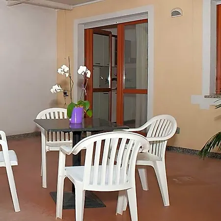 Ca D'oro Aparthotel 4*