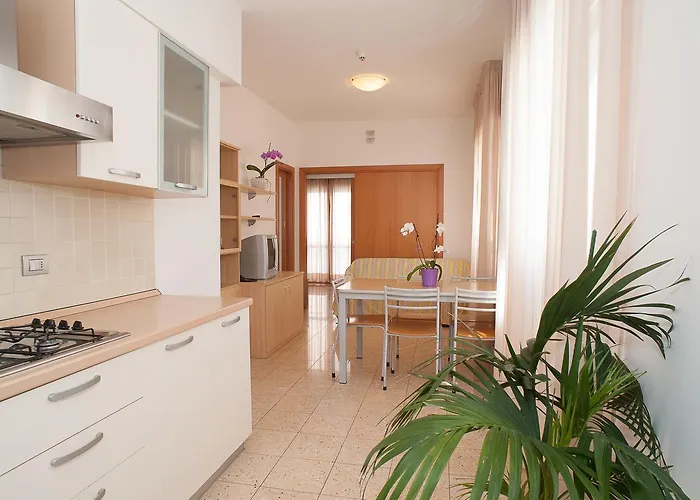 Ca D'oro 아파트호텔 리도 디 예솔로